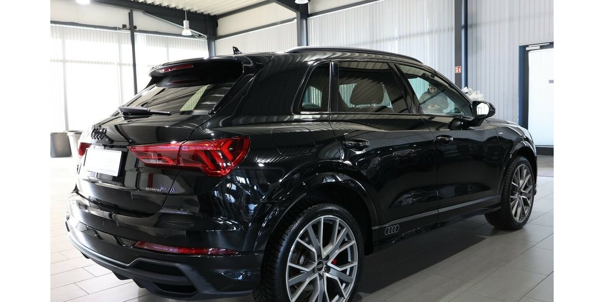 Audi Q3 40 TDI QUATTRO S-LINE SPORT BLACK MATRIX-LED 172.000 km 27.333 &euro; Hamm 59077