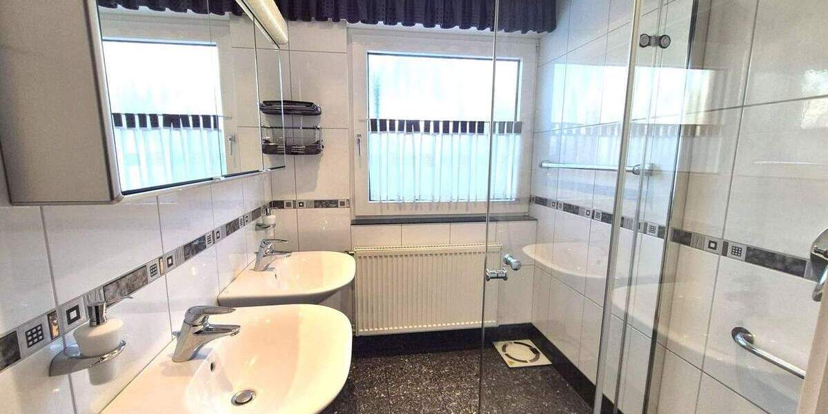 Einfamilienhaus Ahlen Innenstadt - 6 Zimmer, 189 m&sup2;, 379.000&euro; | Angebot:25693135