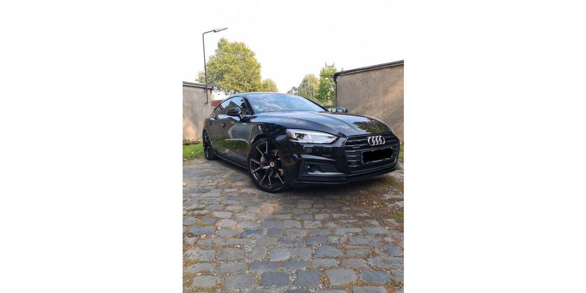 Audi A5 93.500 km 28.499 &euro; Oer-Erkenschwick 45739