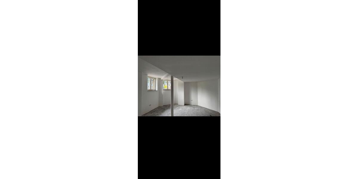 Etagenwohnung Dortmund Mengede - 4 Zimmer, 148 m&sup2;, 1.330&euro; | Angebot:26271499