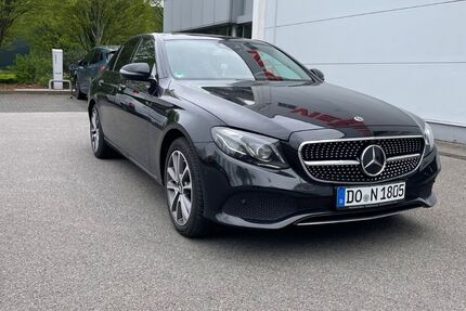 Mercedes-Benz E 300 98.000 km 28.400 &euro; Dortmund 44319