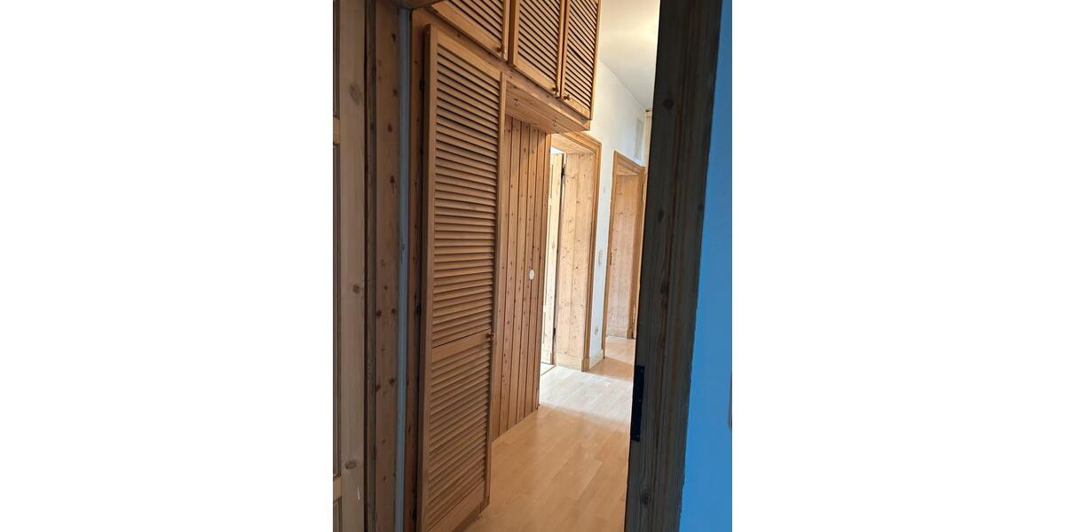 Etagenwohnung Iserlohn - 3.5 Zimmer, 93 m&sup2;, 725&euro; | Angebot:26003000