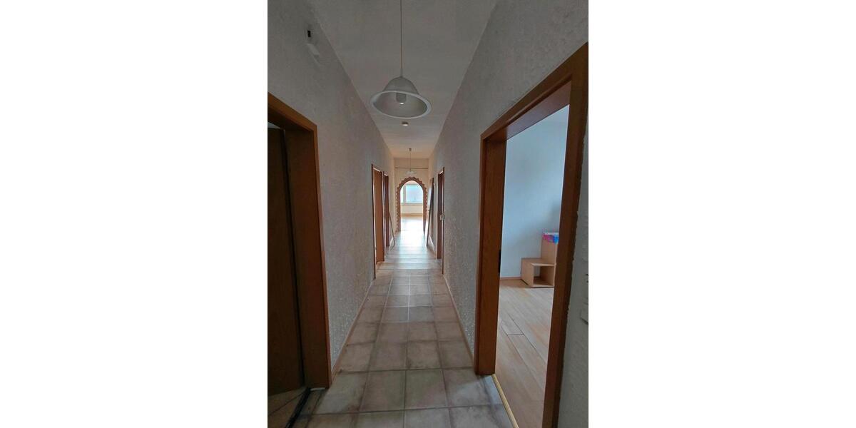 Etagenwohnung Iserlohn Sümmern - 4 Zimmer, 110 m&sup2;, 1.174&euro; | Angebot:26561695