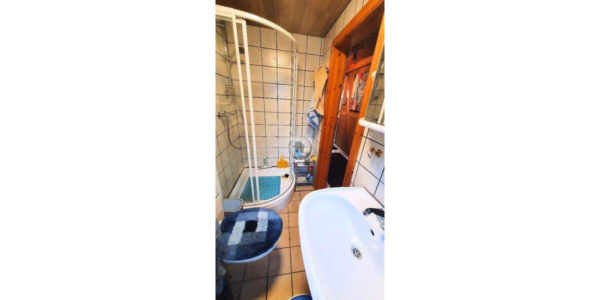 Mehrfamilienhaus, Wohnhaus Iserlohn Drüpplingsen - 3 Zimmer, 74 m&sup2;, 95.000&euro; | Angebot:25671103