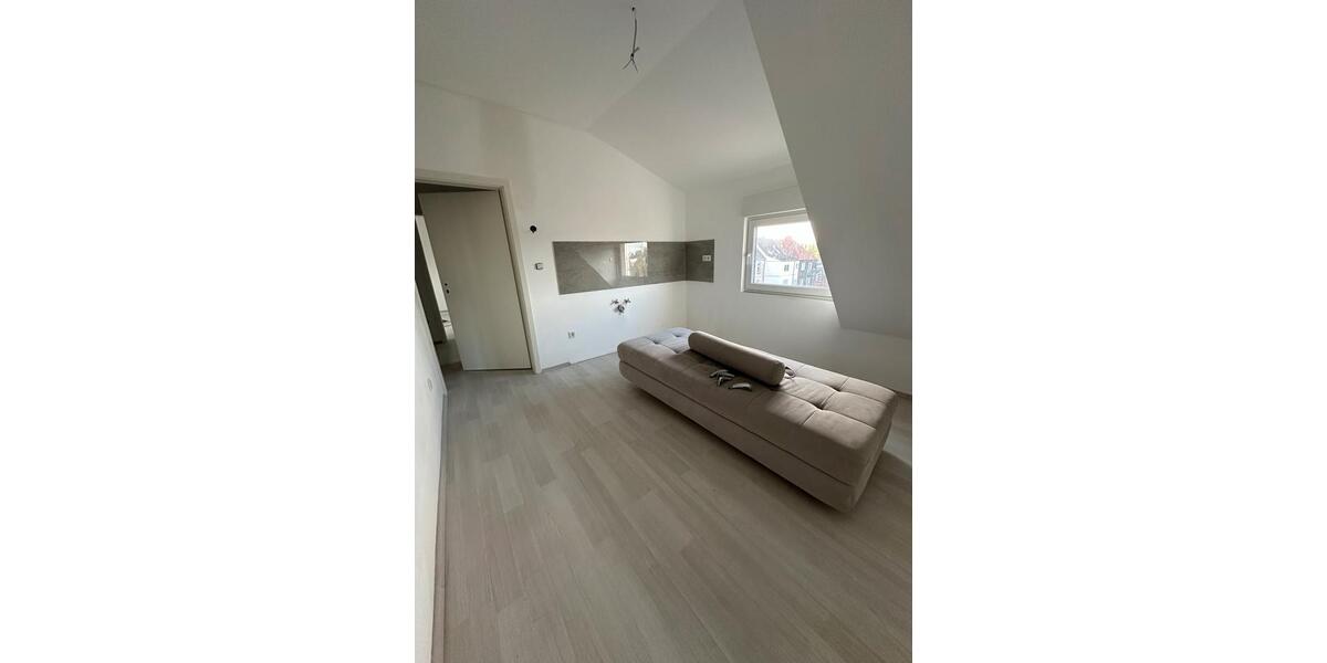 Dachgeschoßwohnung Hamm Berge - 3.5 Zimmer, 65 m&sup2;, 1.050&euro; | Angebot:26629601