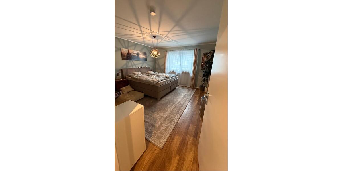 Etagenwohnung Dortmund Aplerbeck - 4 Zimmer, 120 m&sup2;, 1.752&euro; | Angebot:25979634