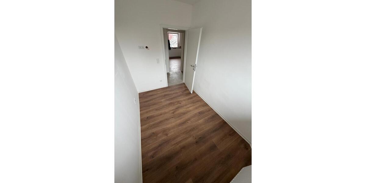 Erdgeschoßwohnung Hamm Bockum - 4 Zimmer, 80 m&sup2;, 950&euro; | Angebot:26131955