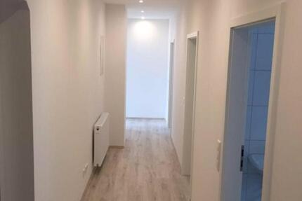 Wohnung Witten - 5 Zimmer, 104 m&sup2;, 930&euro; | Angebot:25416512