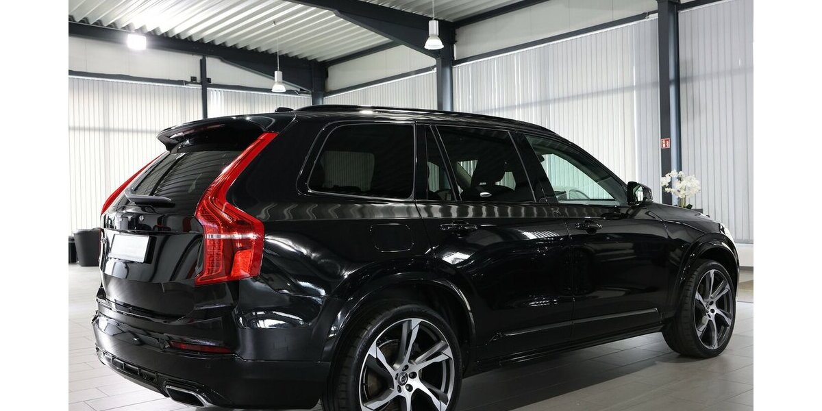 Volvo XC90 T8 P-HEV AWD EXPRESSION R-DESIGN / 7-SITZER 143.000 km 37.777 &euro; Hamm 59077