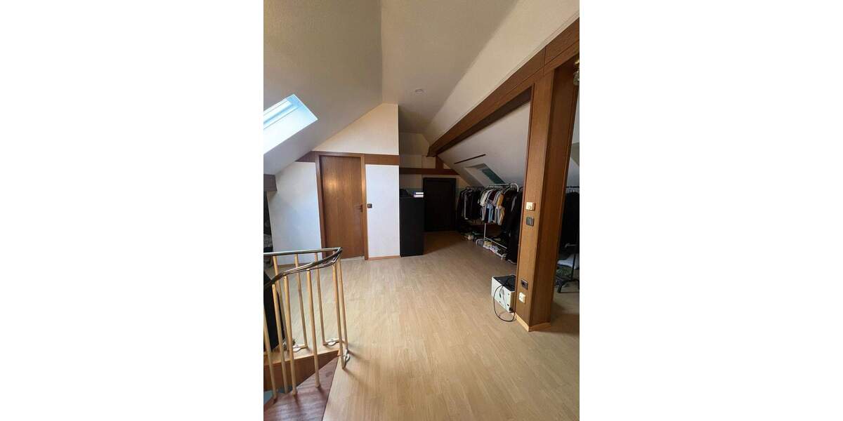 Etagenwohnung Dortmund Hombruch - 4 Zimmer, 76 m&sup2;, 240.000&euro; | Angebot:25744928