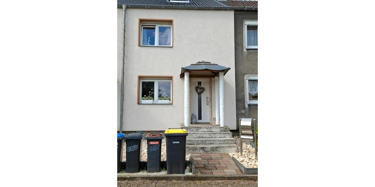 Reihenhaus Castrop-Rauxel Becklem - 1 Zimmer, 60 m&sup2;, 230.000&euro; | Angebot:27081091