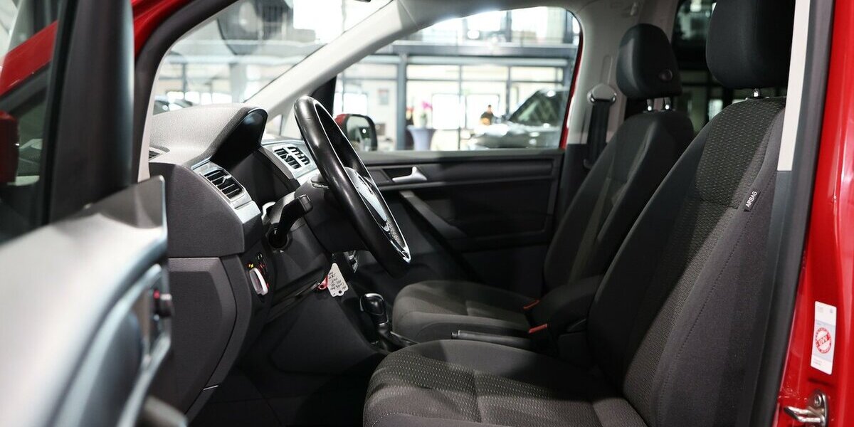 VW Caddy Maxi 1.4 TSI DSG Comfortline / 7-SITZER / 58.000 km 28.444 &euro; Hamm 59077