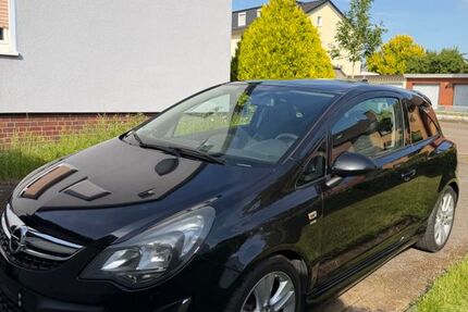 Opel Corsa 132.000 km 5.199 &euro; Lünen 44532