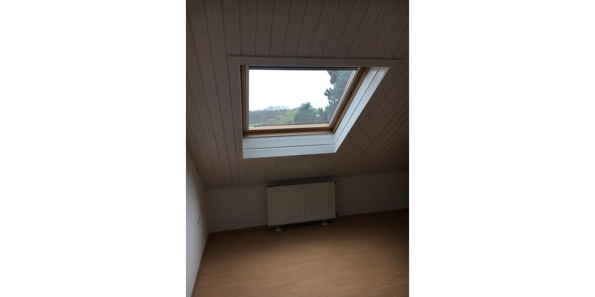 Dachgeschoßwohnung Bergkamen - 2 Zimmer, 60 m&sup2;, 630&euro; | Angebot:26543532