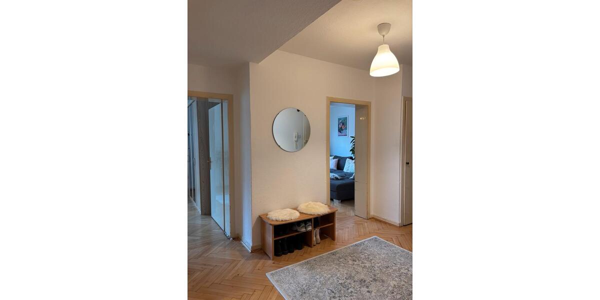Etagenwohnung Hamm - 2 Zimmer, 76 m&sup2;, 850&euro; | Angebot:25022970