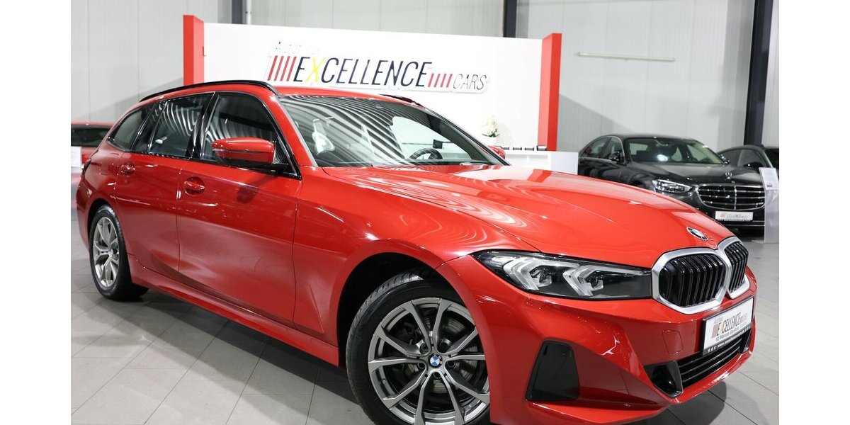 BMW 318d Touring SHADOW SPORT MELBOURNEROT-METALLIC 73.000 km 25.777 &euro; Hamm 59077