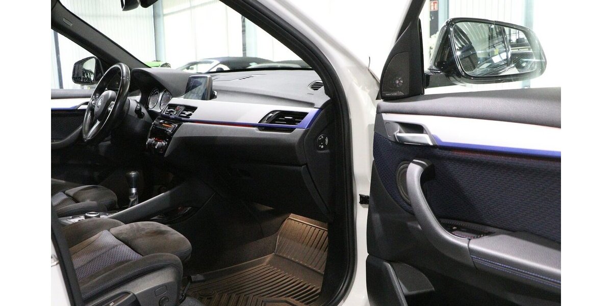 BMW X1 sDrive 18d M-SPORT SHADOW PANORAMA, LED, H/K 186.000 km 16.777 &euro; Hamm 59077