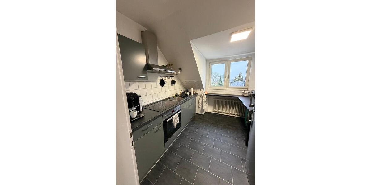 Dachgeschoßwohnung Dortmund Brackel - 3 Zimmer, 62 m&sup2;, 1.200&euro; | Angebot:26045464