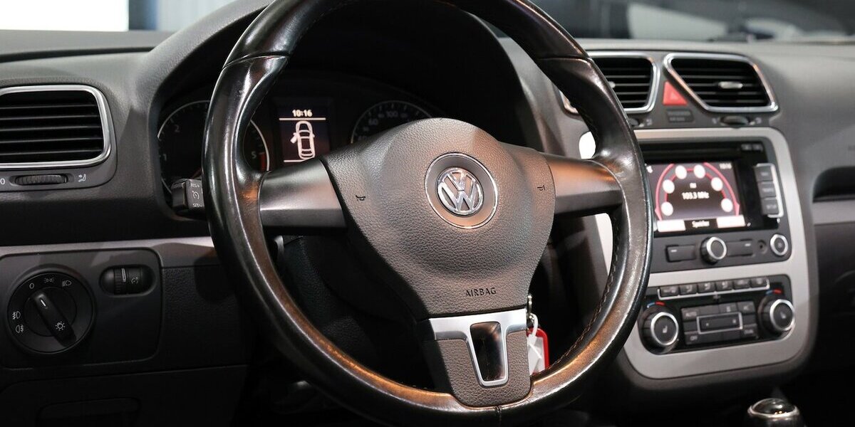 VW Eos 2.0 TDI EDITION 2010 / XENON / LEDER / NAVI+ 150.000 km 8.900 &euro; Hamm 59077