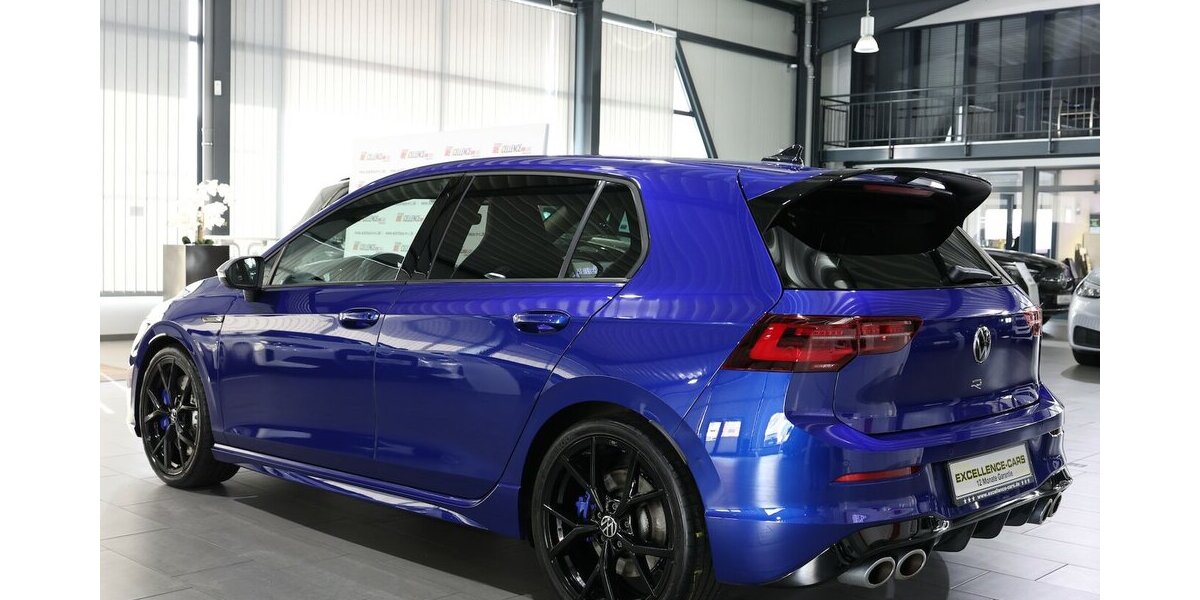 VW Golf VIII 2.0 TSI DSG 4M R-PERFROMANCE BLACK STY 40.000 km 36.777 &euro; Hamm 59077