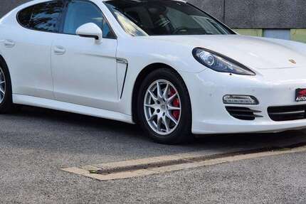 Porsche Panamera 127.328 km 26.999 &euro; Lünen 44532