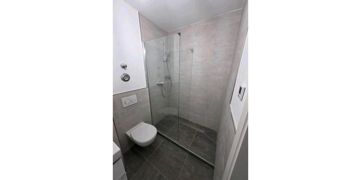 Dachgeschoßwohnung Hagen Hagen-Mitte - 4 Zimmer, 77 m&sup2;, 1.100&euro; | Angebot:26048079