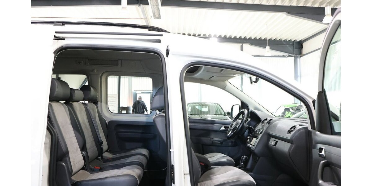 VW Caddy KOMBI 1.6 TDI DSG EDITION-30 WHITE & BLACK 144.000 km 15.444 &euro; Hamm 59077