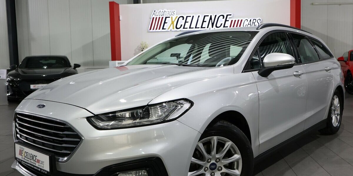 Ford Mondeo Tunier 2.0 EB / LED / NAVI+KAMERA / AHK 124.000 km 15.777 &euro; Hamm 59077