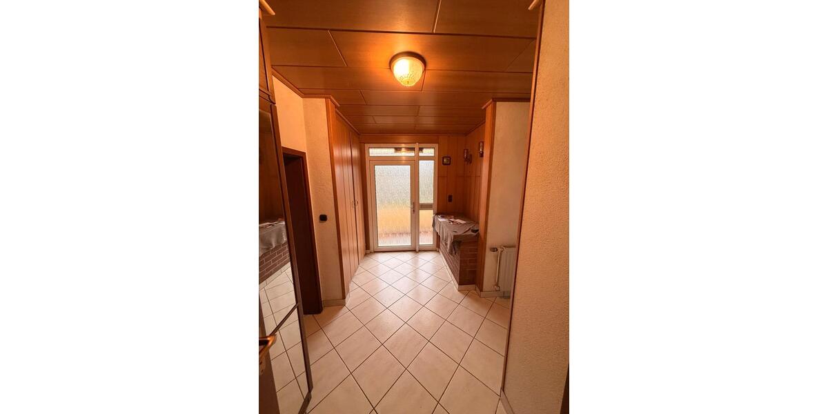 Einfamilienhaus Witten Rüdinghausen - 7 Zimmer, 140 m&sup2;, 430.000&euro; | Angebot:24090504