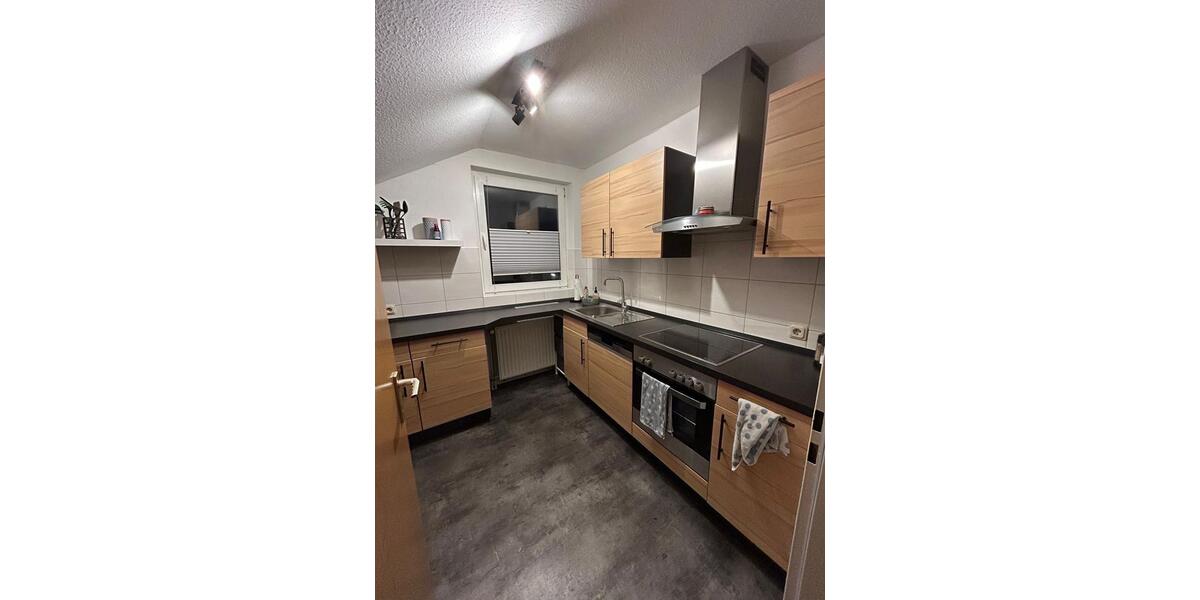 Dachgeschoßwohnung Unna Alte Heide - 2 Zimmer, 75 m&sup2;, 750&euro; | Angebot:25532977