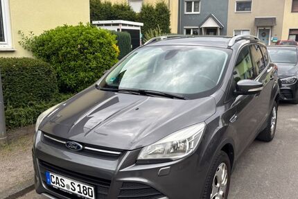 Ford Kuga 113.300 km 7.800 &euro; Castrop-Rauxel 44581