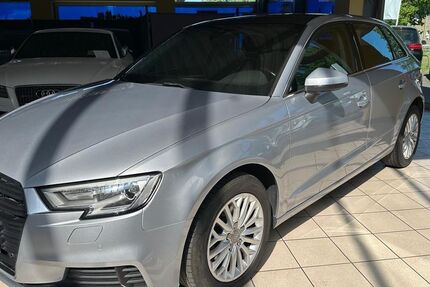 Audi A3 170.000 km 11.300 &euro; Waltrop 45731