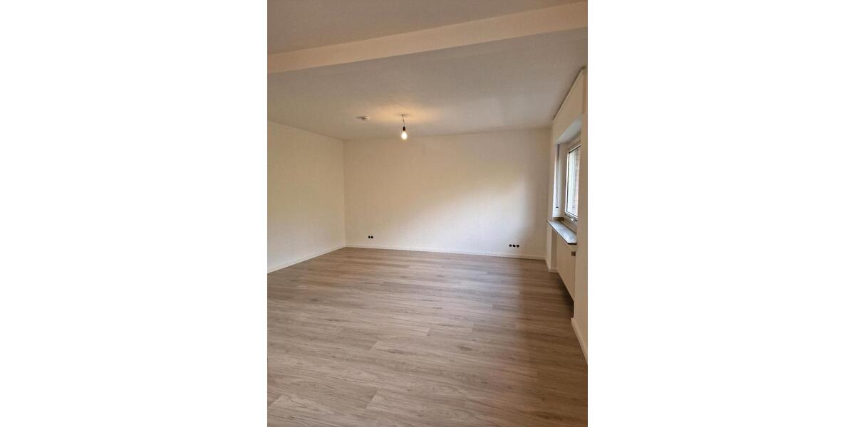Etagenwohnung Castrop-Rauxel Becklem - 2.5 Zimmer, 69 m&sup2;, 580&euro; | Angebot:25943422