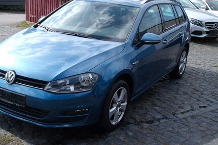 VW Golf 123.000 km 8.999 &euro; Lünen 44532