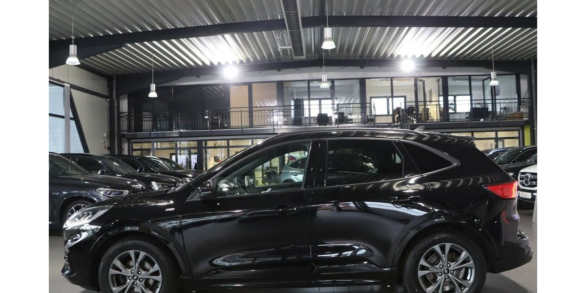 Ford Kuga 2.0 ECOBLUE STYLE ST-LINE SPORT BLACK / LED 125.000 km 17.444 &euro; Hamm 59077