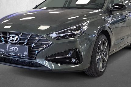 Hyundai i30 64.320 km 17.990 &euro; Castrop-Rauxel 44575