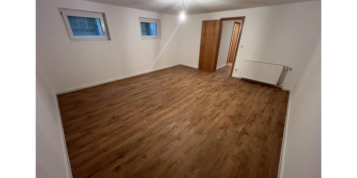 Doppelhaushälfte Dortmund Hombruch - 5 Zimmer, 185 m&sup2;, 2.300&euro; | Angebot:25245632