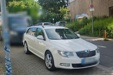 Skoda Superb 166.000 km 8.000 &euro; Castrop-Rauxel 44577