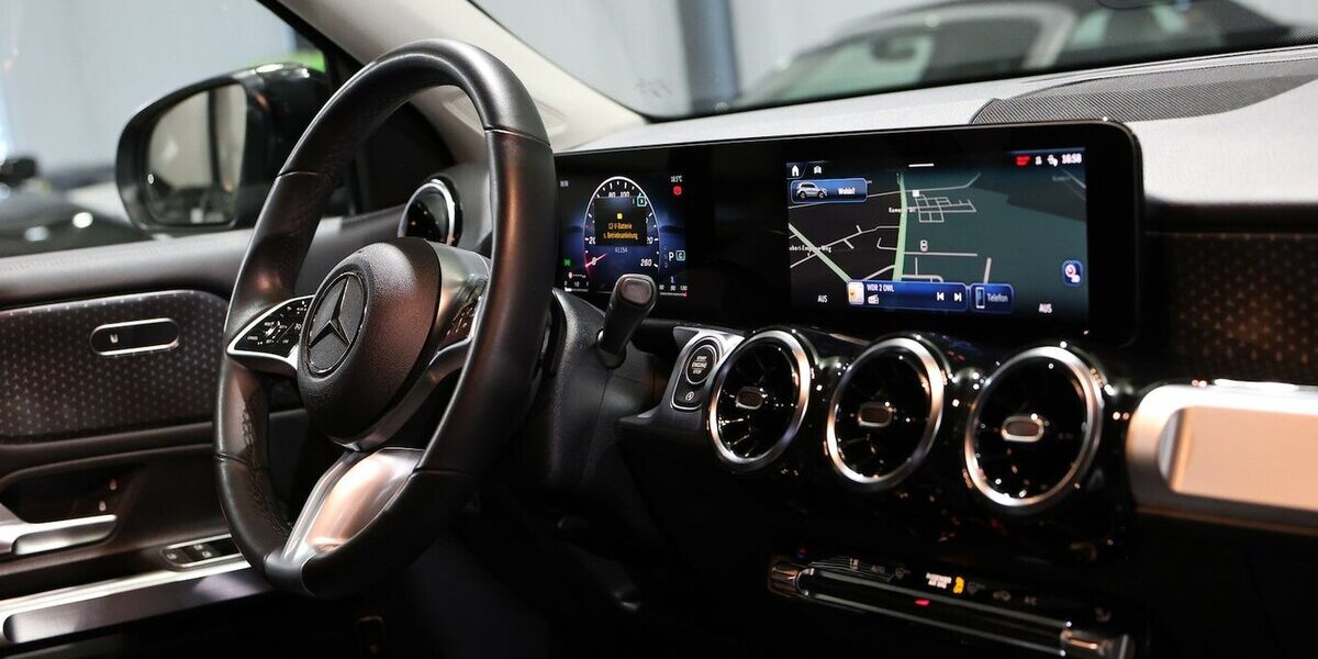 Mercedes-Benz GLB 200 d 4MATIC PROGRESSIVE-LINE SPORT WIDE 40.000 km 38.444 &euro; Hamm 59077