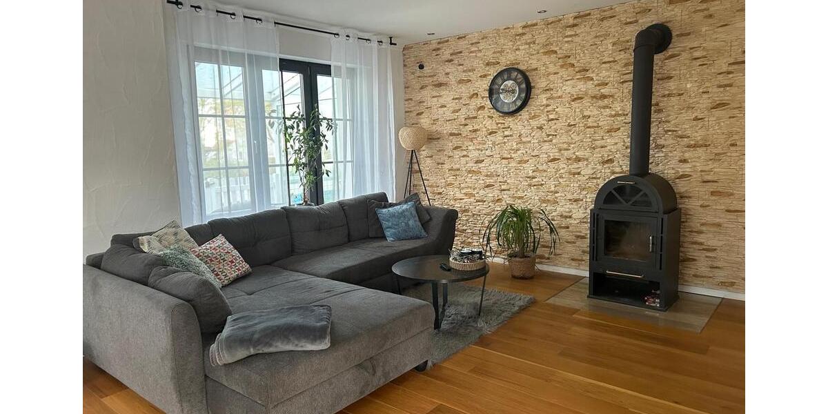 Erdgeschoßwohnung Arnsberg Rusch - 3 Zimmer, 147 m&sup2;, 1.300&euro; | Angebot:26019154