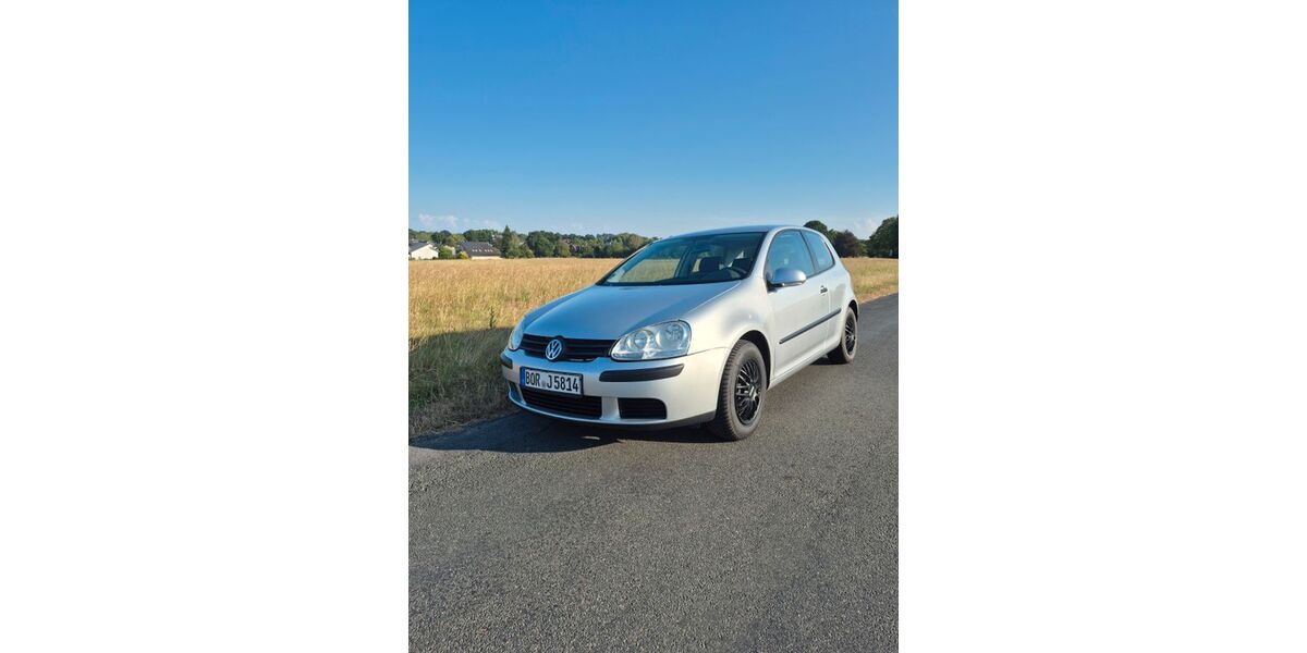 VW Golf 99.000 km 3.990 &euro; Oer-Erkenschwick 45739