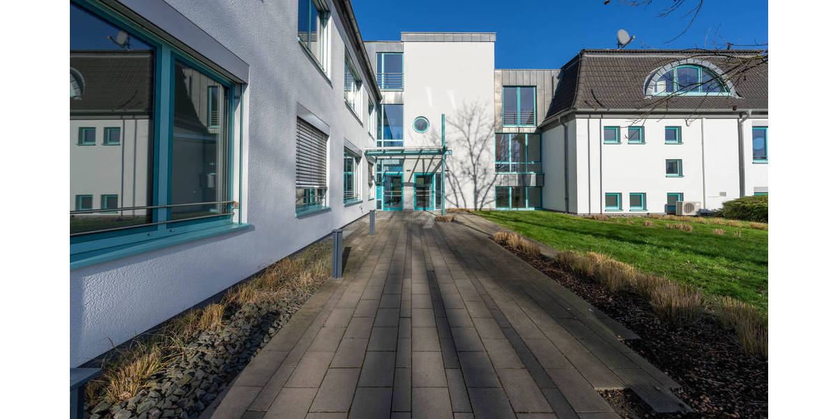 Gewerbeobjekt Lünen Brambauer - 3 Zimmer, 250 m&sup2;, 2.402&euro; | Angebot:25736775