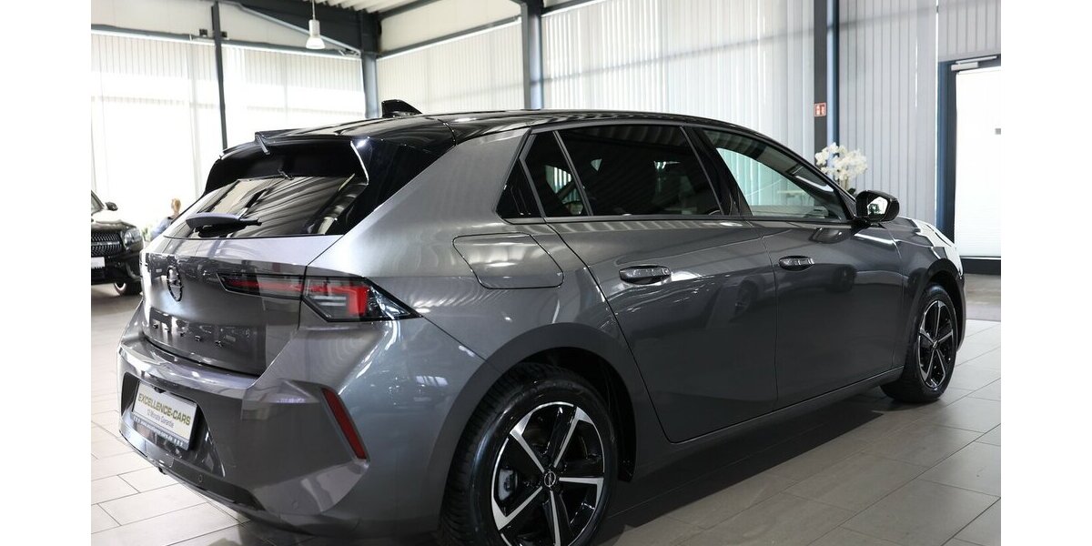 Opel Astra L 1.2 T LIMO TECH GS-SPORT DEUTSCH WIE NEU 4.000 km 23.991 &euro; Hamm 59077