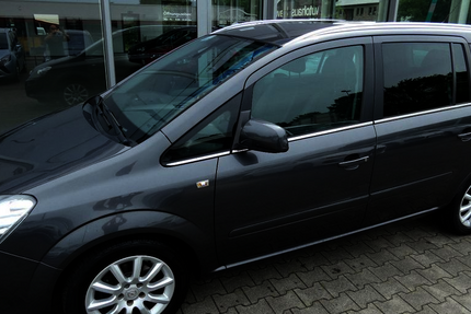 Opel Zafira 144.000 km 4.200 &euro; Bergkamen 59192