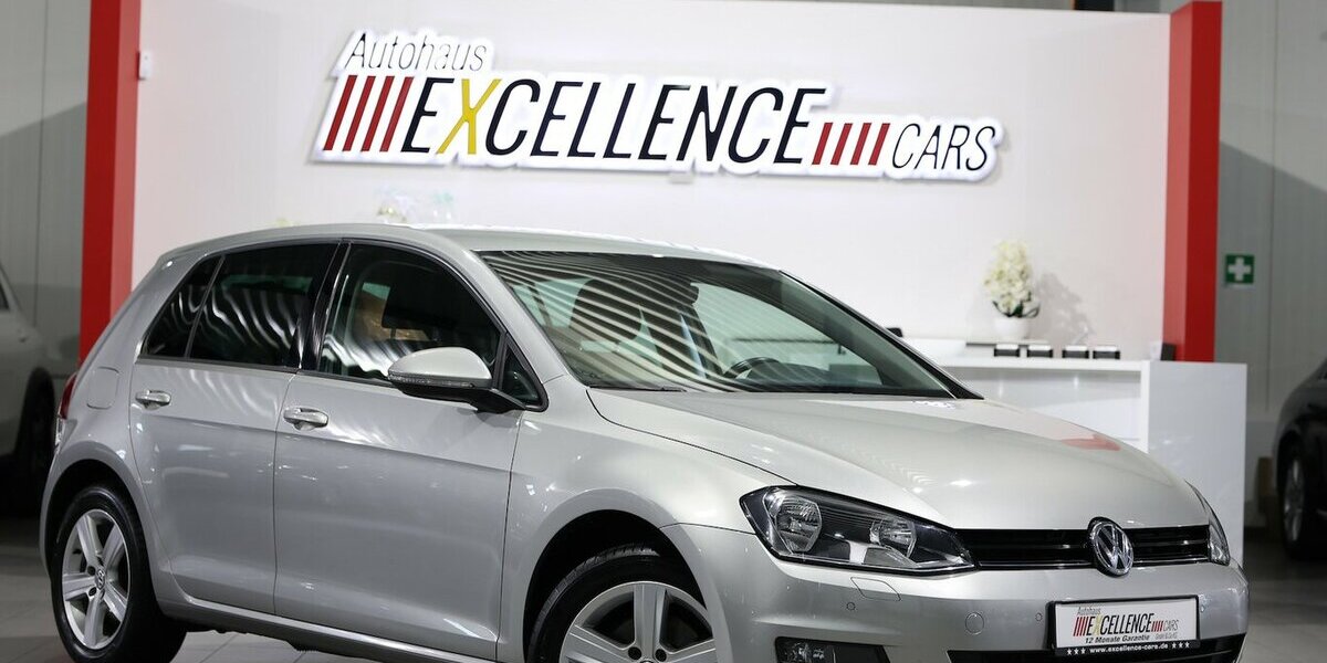 VW Golf VII 1.6 TDI Comfortline COMPOSITION-COLOUR 143.000 km 11.111 &euro; Hamm 59077
