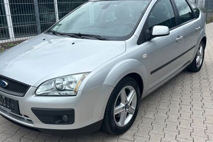 Ford Focus 161.653 km 3.450 &euro; Dortmund 44145
