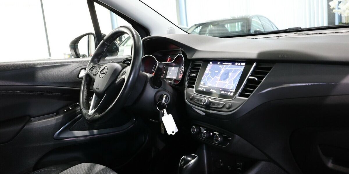 Opel Crossland 1.5 D BUSINESS ELEGANCE / LED / LEDER 127.000 km 13.555 &euro; Hamm 59077