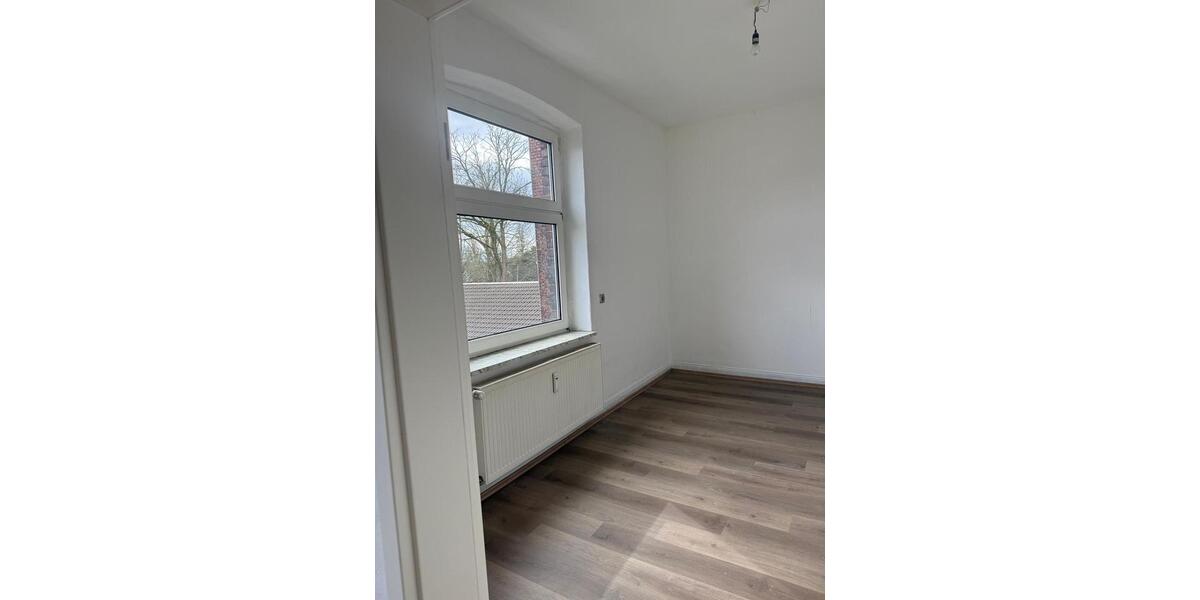 Etagenwohnung Castrop-Rauxel Bladenhorst - 3 Zimmer, 70 m&sup2;, 650&euro; | Angebot:25893519