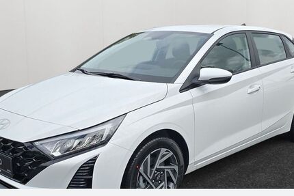 Hyundai i20 29.935 km 14.590 &euro; Datteln 45711