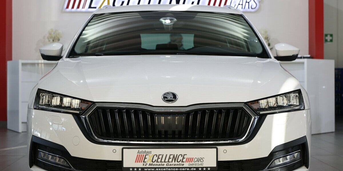 Skoda Octavia Combi 2.0 TDI FIRST-EDITION WHITE / LED 152.000 km 15.991 &euro; Hamm 59077